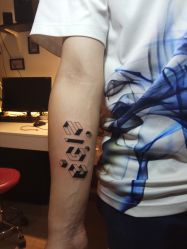 -AC TATTOO 纹身