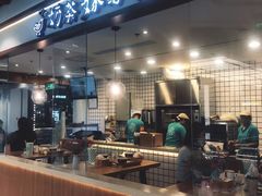 门面-南门金峰辣子鸡·玩串串(昌发展万科广场店)