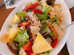 泰式炭烤猪颈肉沙拉-UPPER KITCHEN(延安路店)