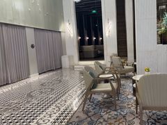 -浅深(世茂滨江精品店)