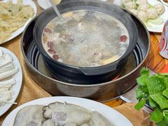 -濠轩阁特色生蚝火锅总店