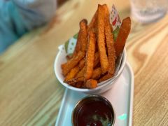 -Famous肥猫墨西哥音乐餐吧(五棵松华熙LIVE店)