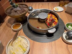 -巴奴毛肚火锅(龙湖锦艺城店)