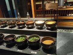 自助调料区-呷哺呷哺(通辽万达店)