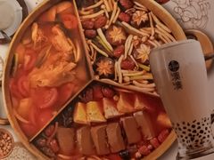 -湊湊火锅·茶憩(东城万达店)