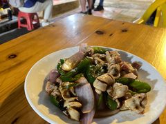 酱爆生肠-美食店(华贵路店)