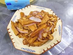 -盛得农家美食·无花果浸鸡·古法烧鸡·竹筒饭(白水寨森林海店)