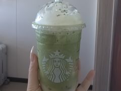 -星巴克(上海虹桥新天地二店)