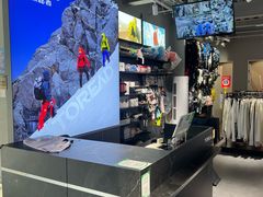 -探路者工厂店(宏福科技园店)