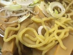-拉面莊夢語＆中华料理八椿