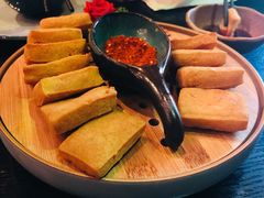 毕节爆浆小豆腐-山石榴·贵州菜(丰盛里店)