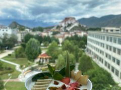 -平措康桑·和牛自助观景餐厅(布达拉宫店)