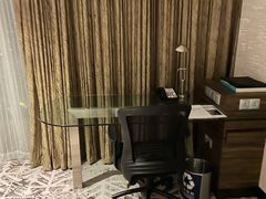 -上海虹桥西郊假日酒店