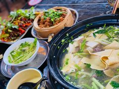 -乐山食古香跷脚牛肉