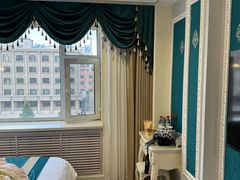 -贝尔大酒店(海拉尔伊仕丹购物广场店)