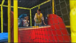 -蹦蹦跳跳(新奥购物中心店)