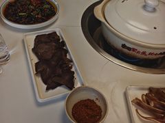 -土连锅·现熬养生汤锅(梁家巷店)