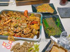 一锹海鲜-冰城小镇音乐串吧·聚会餐厅(百子湾店)