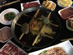 -正渝70年代老火锅(汽博店)