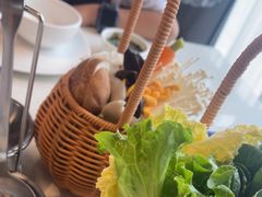 -煲王粤菜餐厅(中侨中心店)