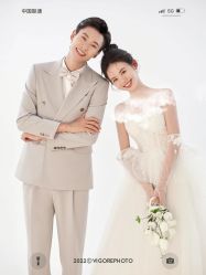 -雪中彩影婚纱摄影·微光艺术中心