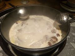 -三人行骨头王火锅(长寿店)