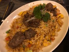 牛肉炒饭-WOLFGANG PUCK KITCHEN & BAR(迪士尼小镇店)