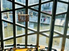 靠窗位-星巴克臻选(宁波天一广场店)