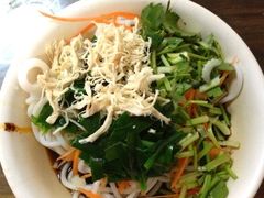 鸡丝凉米线-朱家花园食府(顺城王府井店)