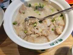 -费大厨辣椒炒肉(万家丽一店)