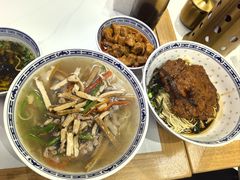 -鲁达面馆本帮风味(共康东路店)