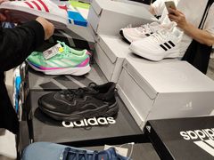 -Adidas(东荟城店)