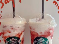 草莓轻乳酪星冰乐SCCRM-星巴克臻选(莘庄仲盛店)