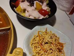 -猪啊牛呀羊啊铜盘烤肉(正大广场店)