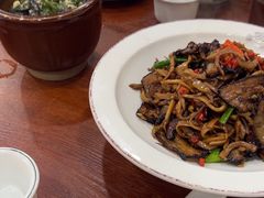 -湖南人家湘菜馆(镇江路店)
