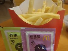 -麦当劳(哈西万达店)