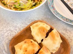 -汗腾格里·风味餐厅(新疆驻京办店)
