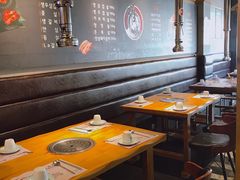 大堂-唯成•韩国炭火烤肉 유성고기