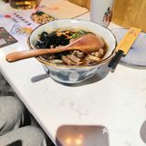 一口咬下去，满嘴都是肥美的鳗鱼，非常香美