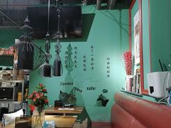 -初念轻轻然(长阳创谷店)