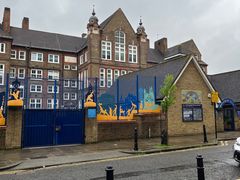 -巴宝莉工厂店/折扣店(工厂店)