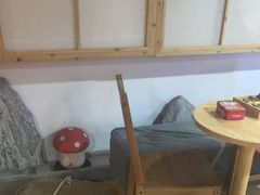 -白兔子密室(长寿路店)