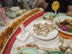-嗨辣小聚·盘锦河蟹·海鲜烧烤龙虾(盘锦十年好店)
