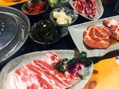 -哈哈碳都·牛肋条无限自助烤肉(台江万达店)