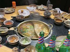 -顶顶汤火牛排火锅·经典铜锅涮肉