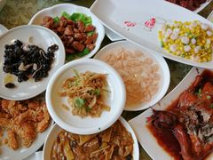 -鸿一饭店(隐秀路店)