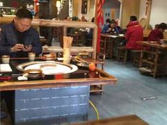 -锅来乐地锅鸡(安亭店)