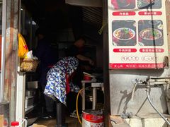 -燕子煨汤(山海关路店)