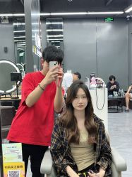-藤野造型烫发染发