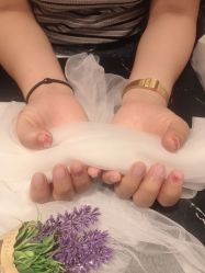 -悦指间美甲美睫